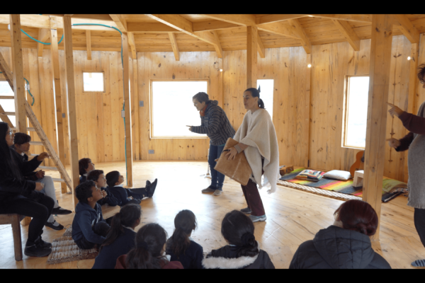 La Escuela Encantada niños en Sibaté